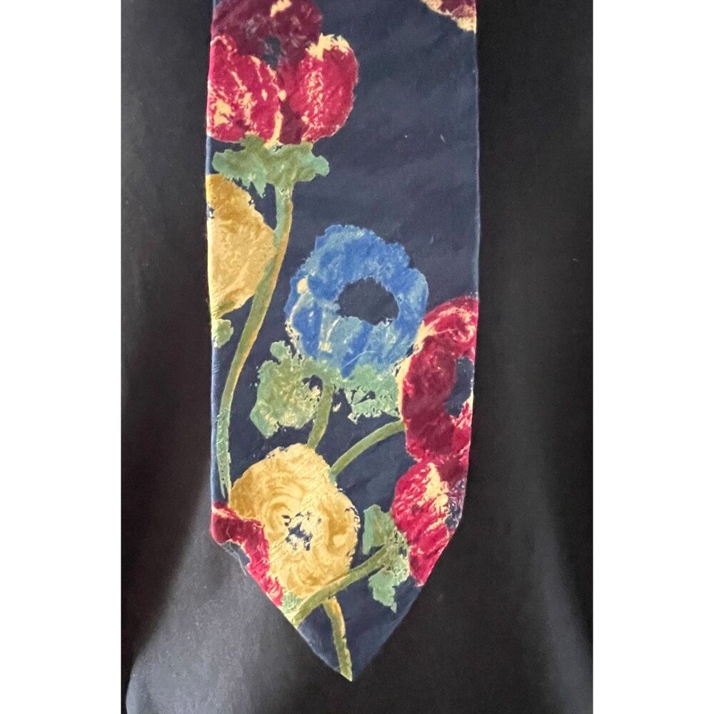 Vintage Jacobson's Serica Italy 100% Silk Floral Wide Necktie Navy 4"